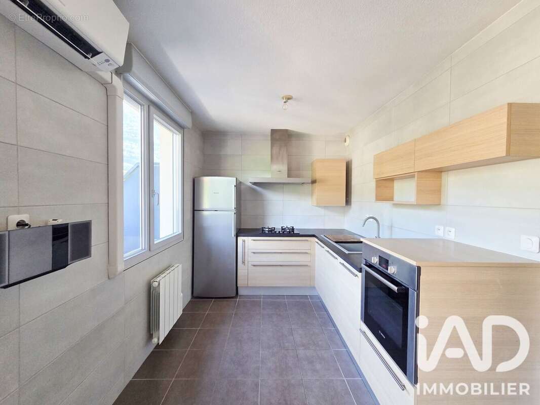 Appartement 64 m² à Vizille  - photo 8