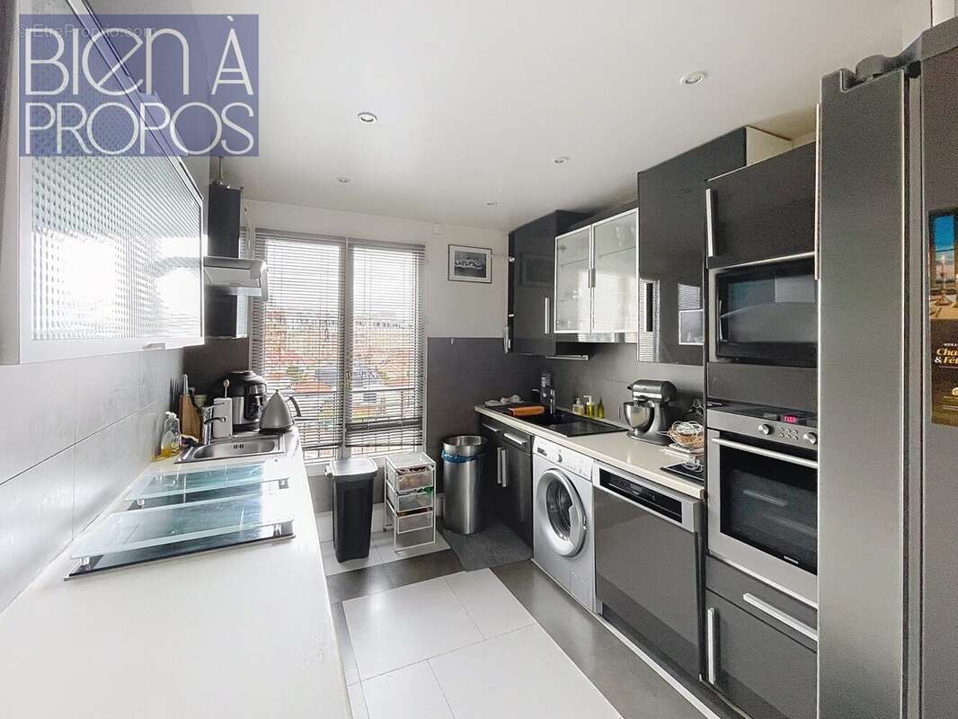 Appartement à ASNIERES-SUR-SEINE