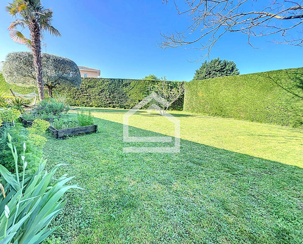 Maison à BLANQUEFORT