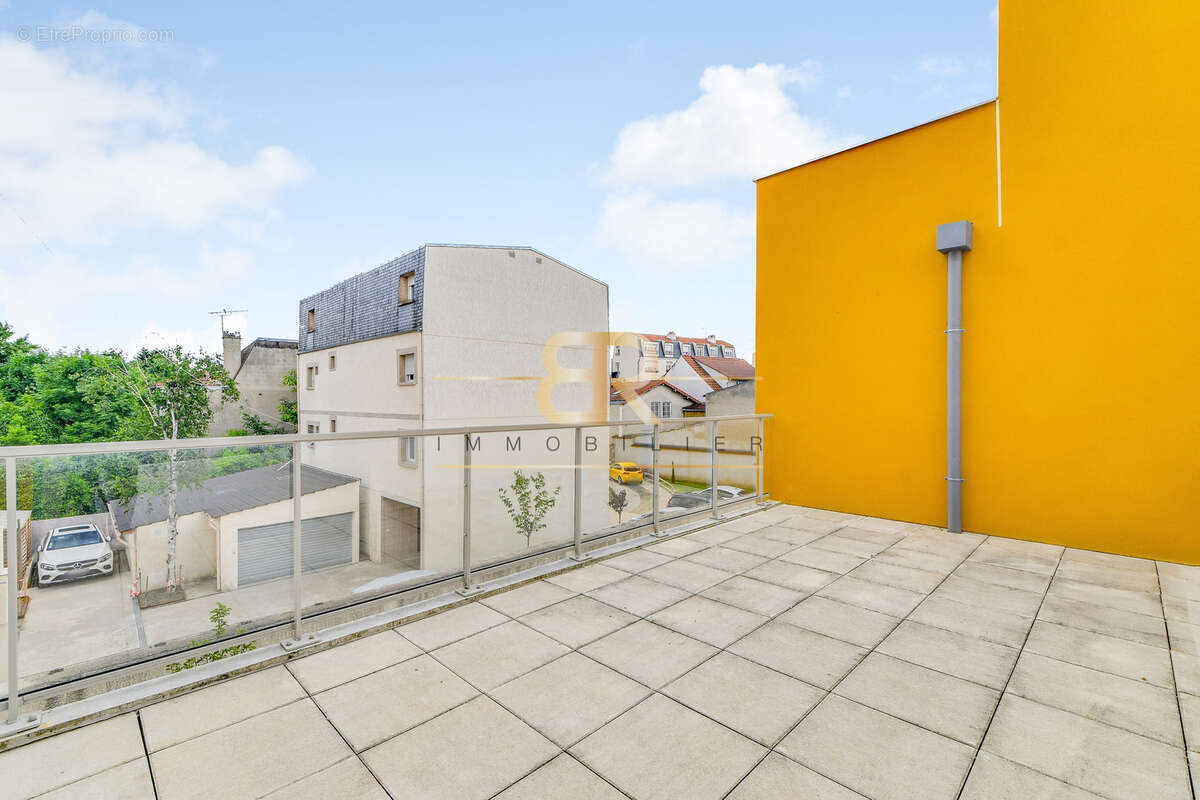 T3 au 3 ème et dernier étage avec terrasse sur jardin résidence la villa capucine - photo 2
