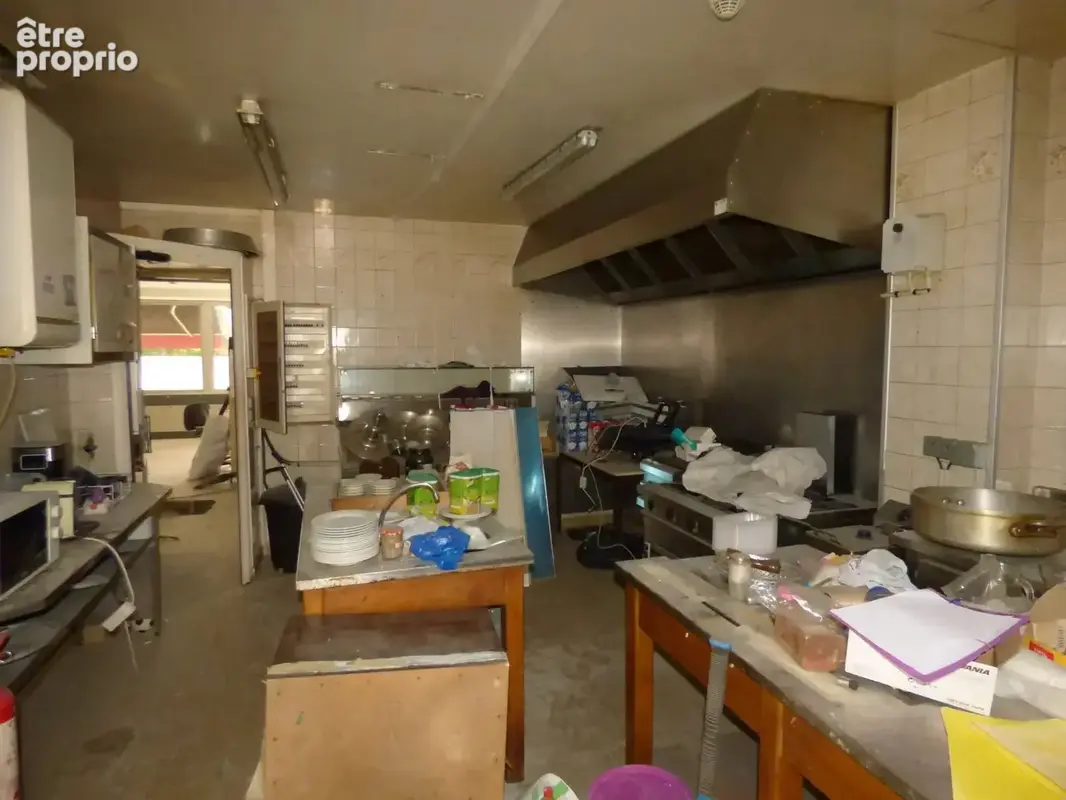 HÔTEL-RESTAURANT Villeneuve-Saint-Georges (94190) – Val-de-Marne - photo 5
