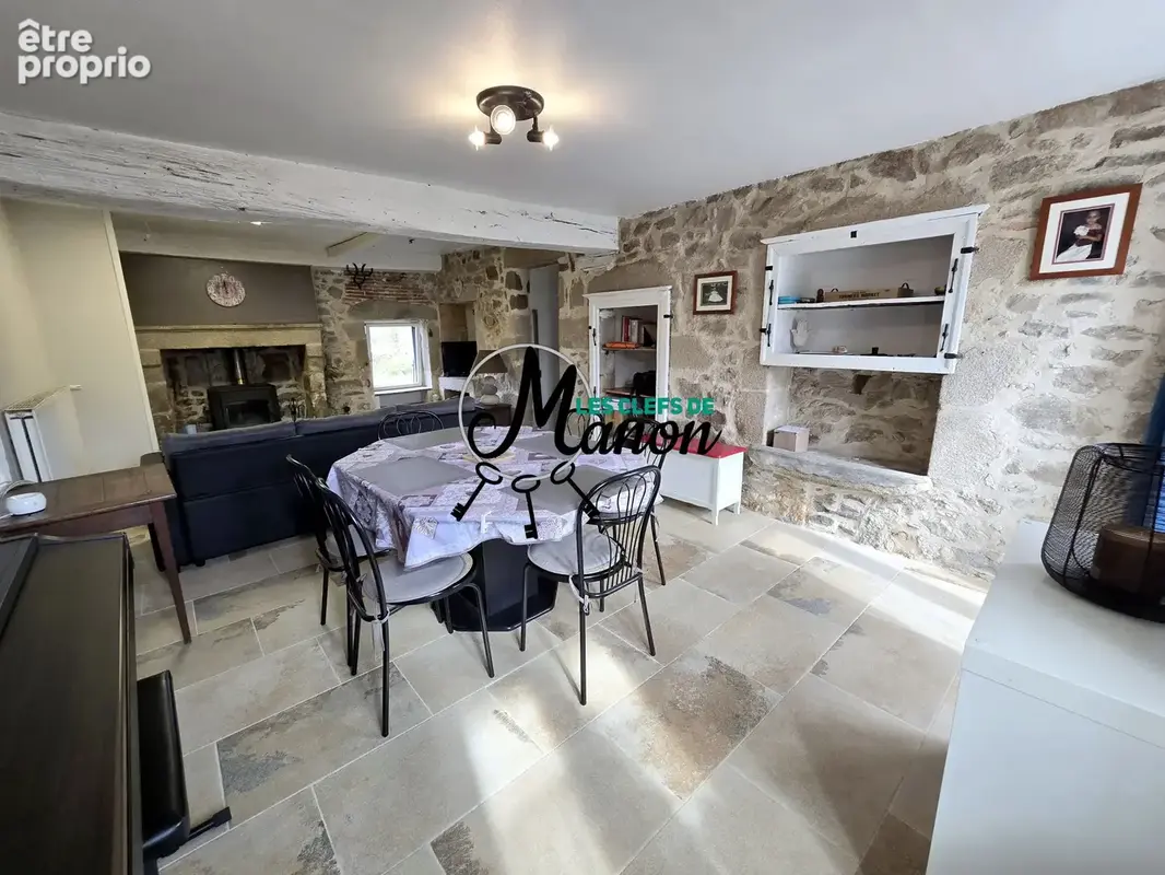 Propriété pierres 4 chambres 203m2 sur 3325m2 de terrain avec dépendances - photo 2