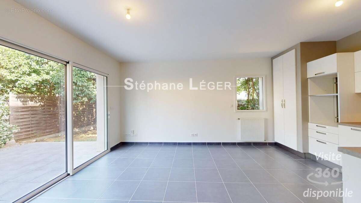 Appartement à MONTELIMAR