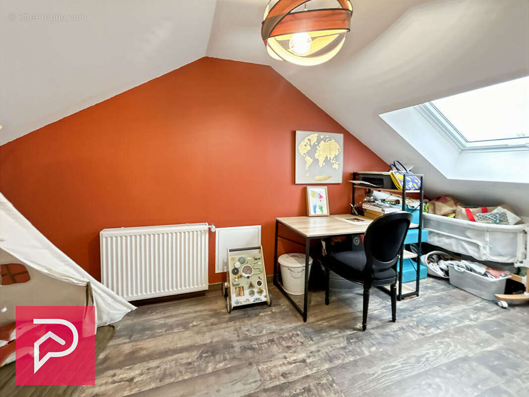 Maison à BOURGTHEROULDE-INFREVILLE