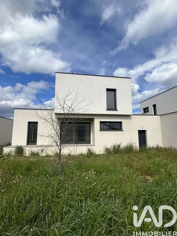 Photo 2 - Maison à RIBAUTE-LES-TAVERNES