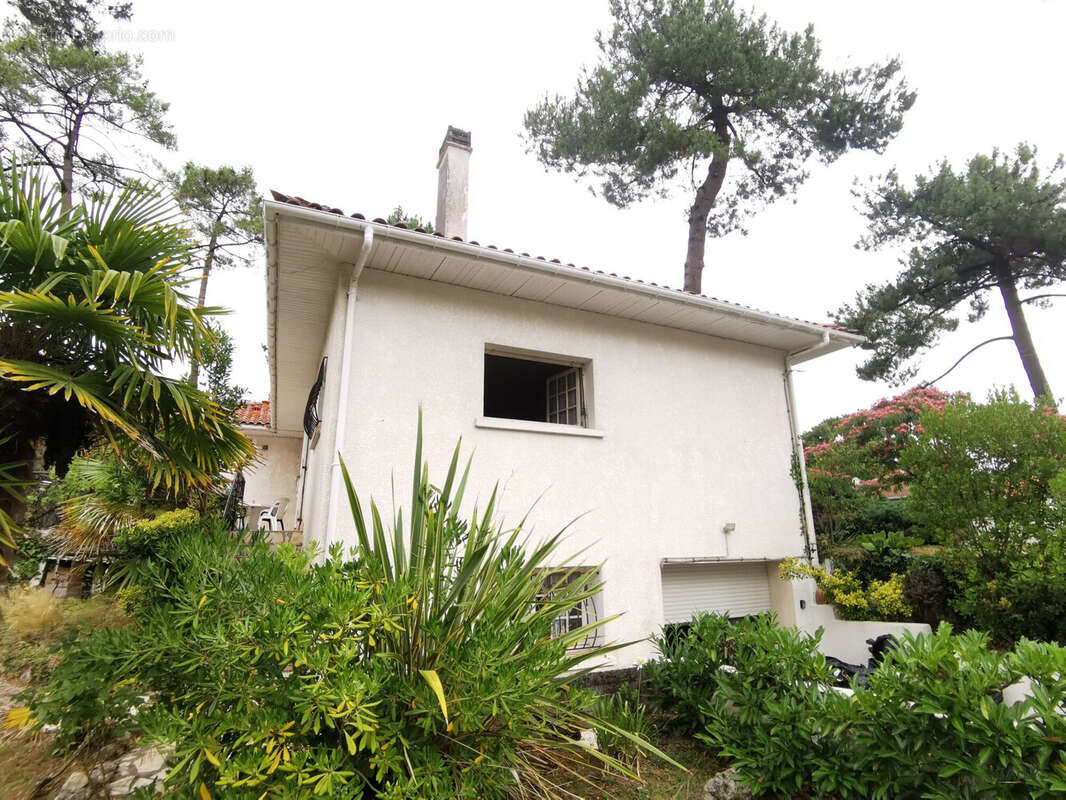 Maison à SAINT-GEORGES-DE-DIDONNE