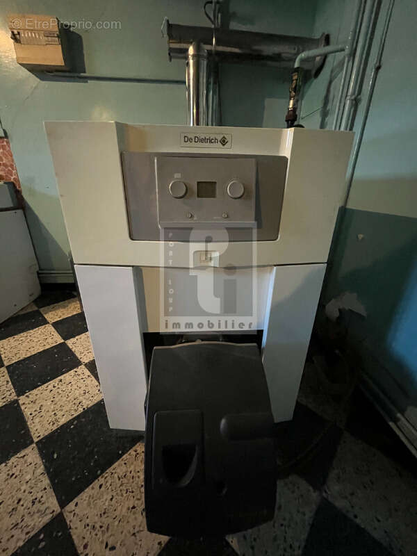 Maison à VERNOU-LA-CELLE-SUR-SEINE