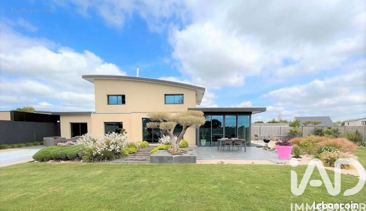 Photo 2 - Maison à SAINT-RENAN