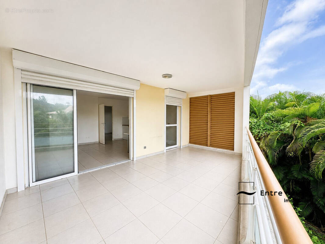 Terrasse - Appartement à FORT-DE-FRANCE