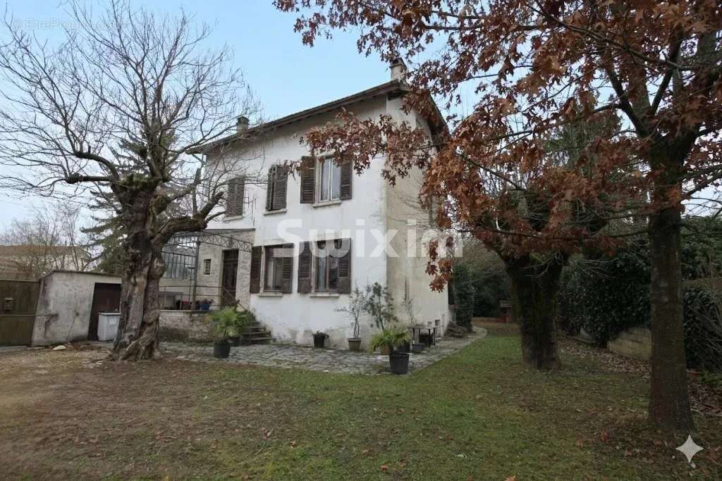 Maison à AMBERIEU-EN-BUGEY
