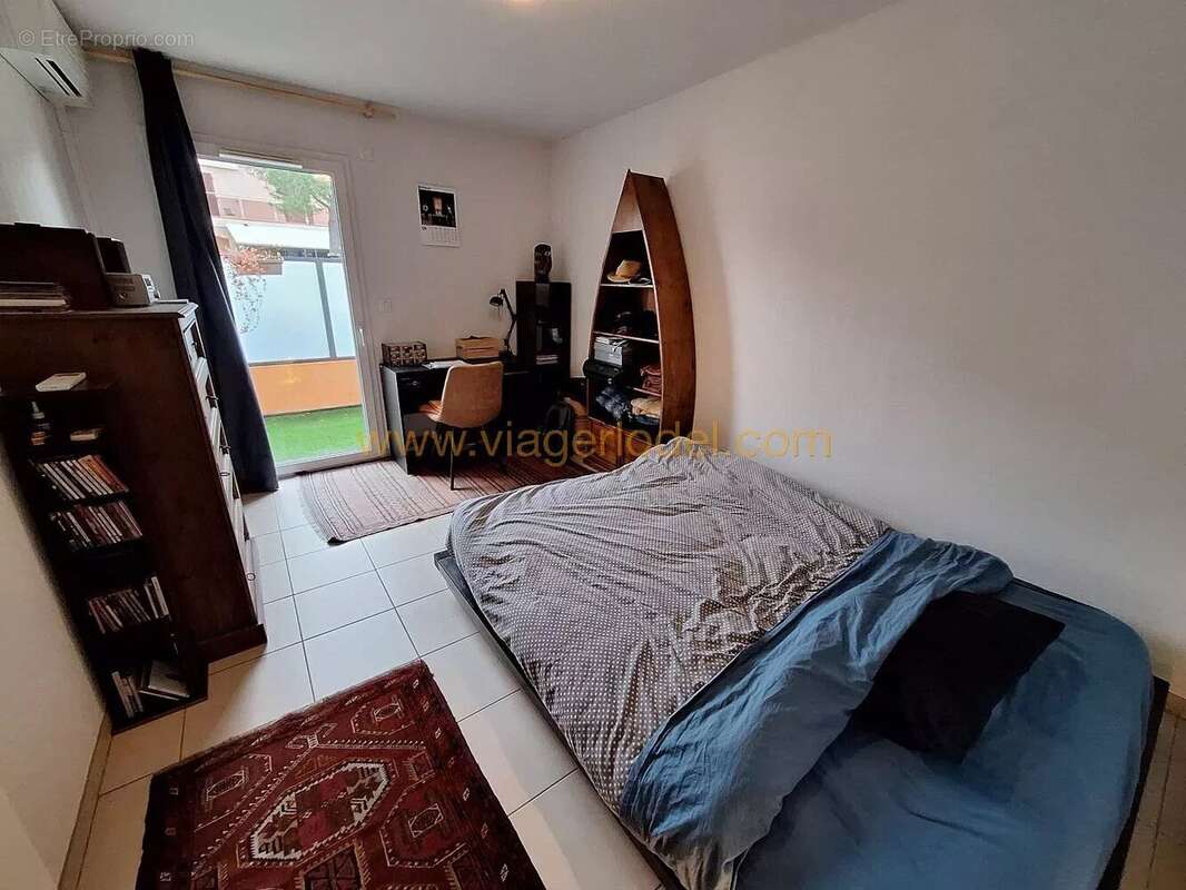 Appartement à PUGET-SUR-ARGENS