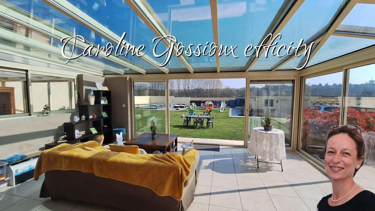 Maison à POINCY