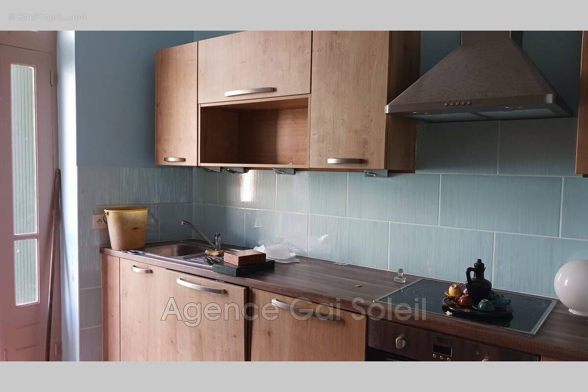 Maison à NISSAN-LEZ-ENSERUNE