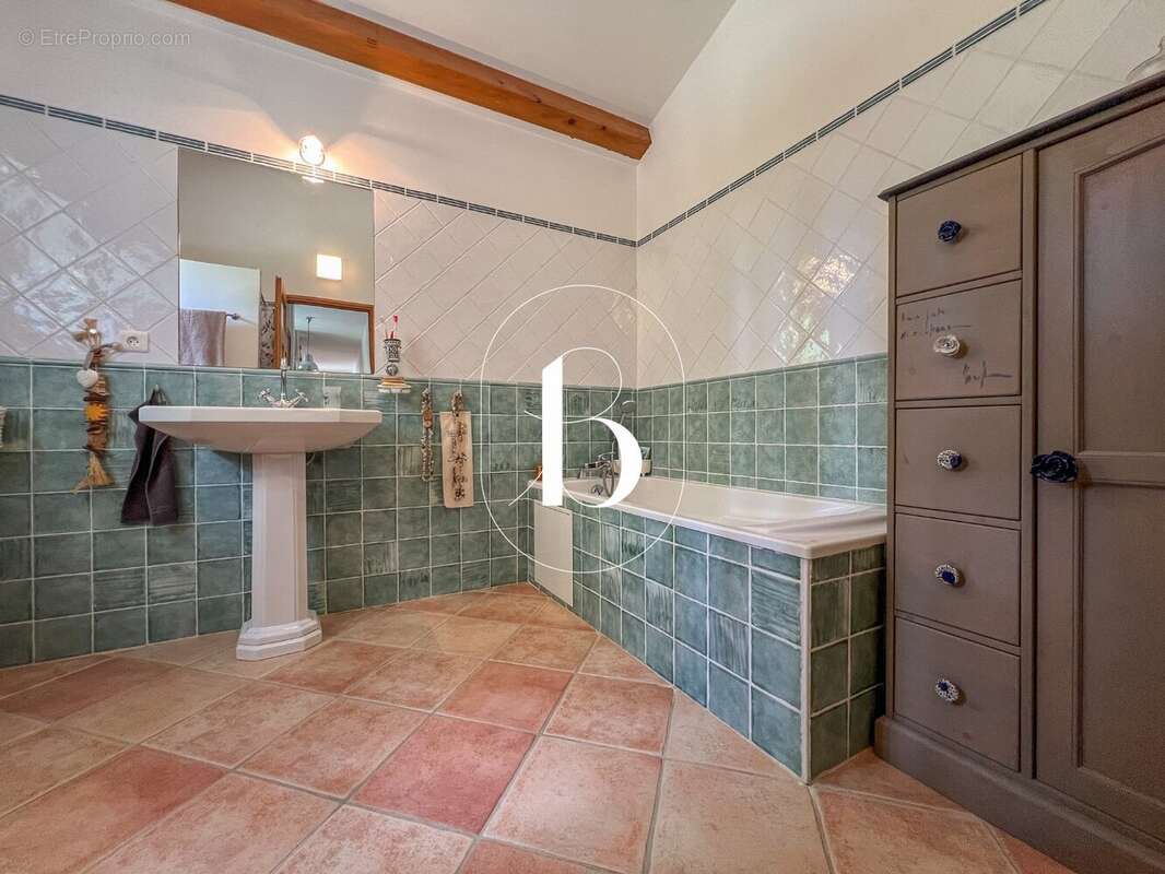 Maison à GOUDARGUES