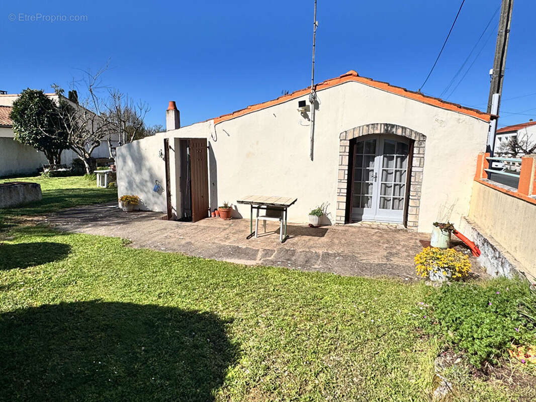 Maison à TONNAY-CHARENTE