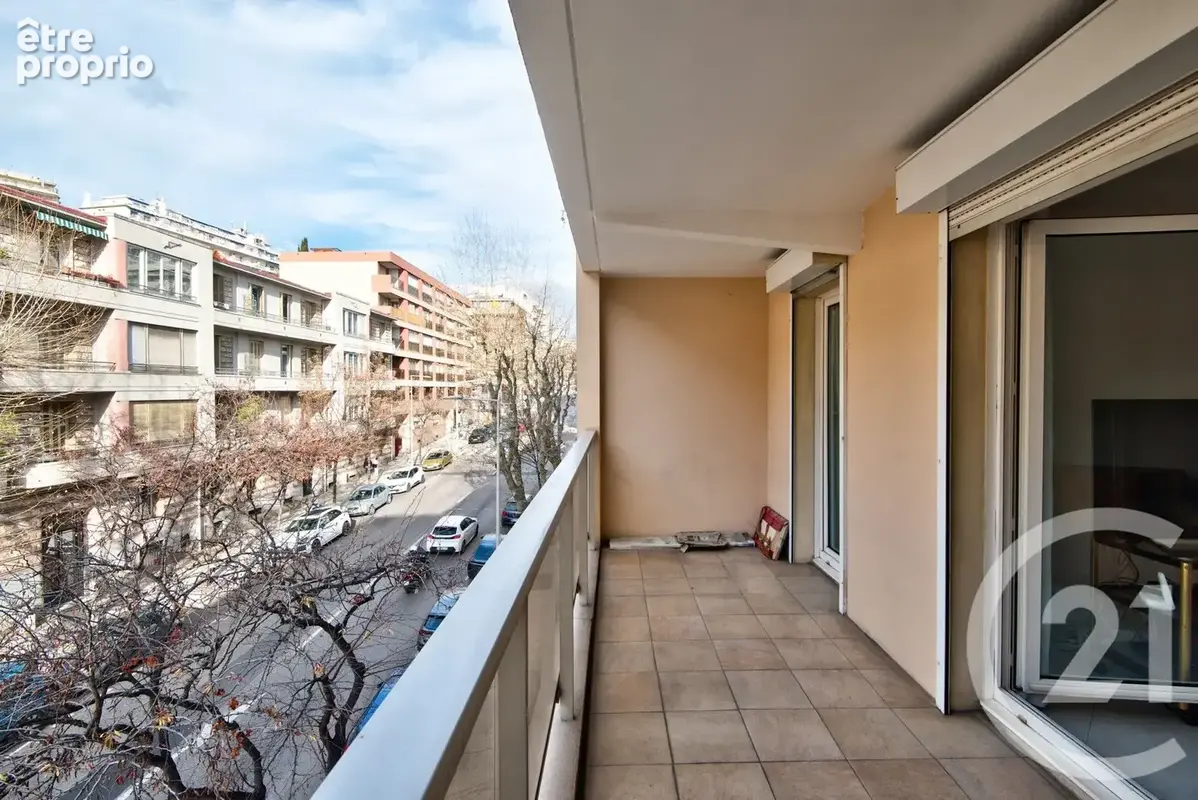 Appartement 3 pièces 67 m² à vendre à Nice (06000) - photo 11