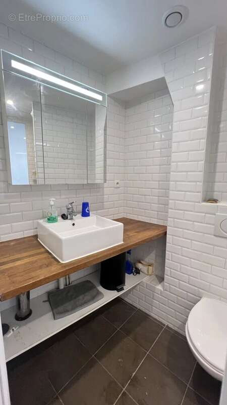 Appartement à PARIS-20E