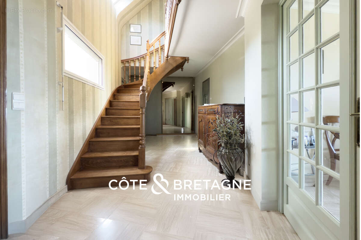 Maison vue mer a perros-guirec, 5 chambres, jardin, garage  réf : 202567 - photo 11