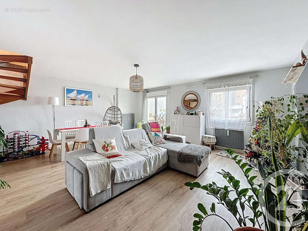 Appartement à QUETIGNY