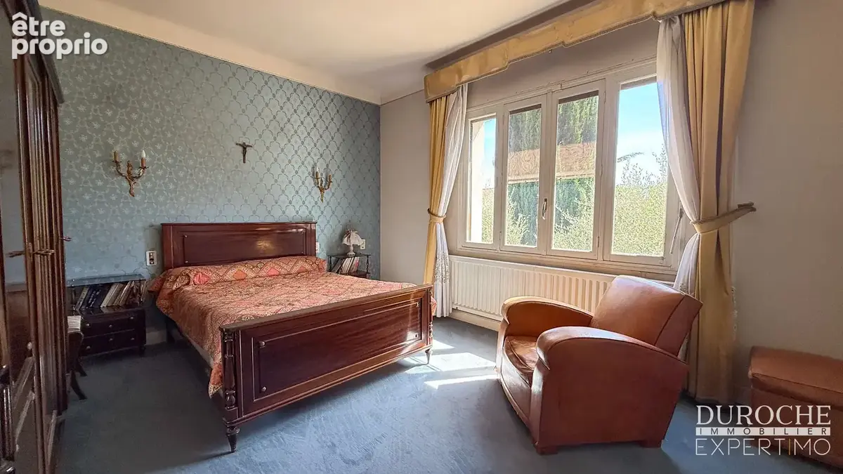 Maison bourgeoise à vendre à Orange   Beaux volumes, grand garage et jardin - photo 14