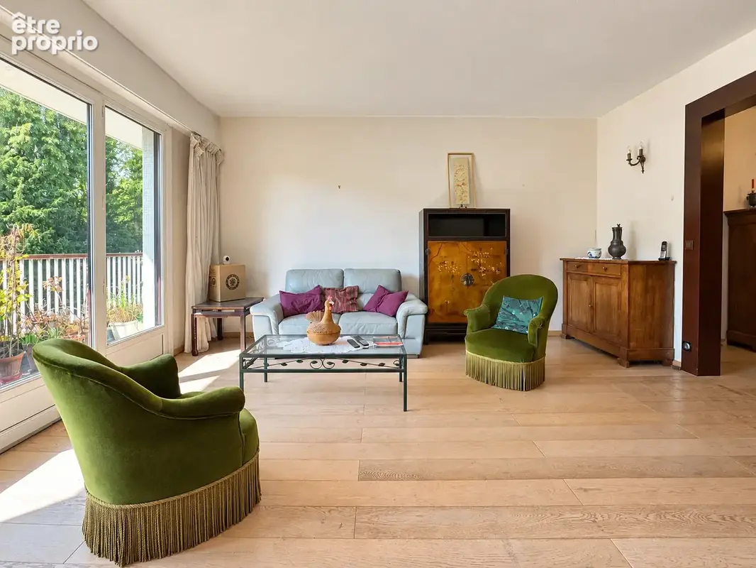 Appartement - 117,35 m2 - 5 pièces - photo 4
