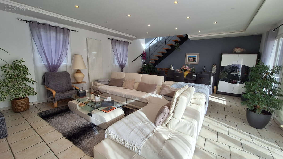 Maison à CHATELGUYON