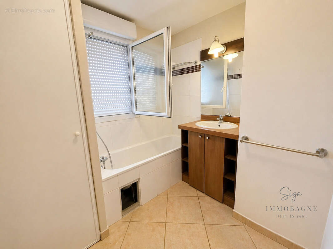 Appartement à ROUSSET