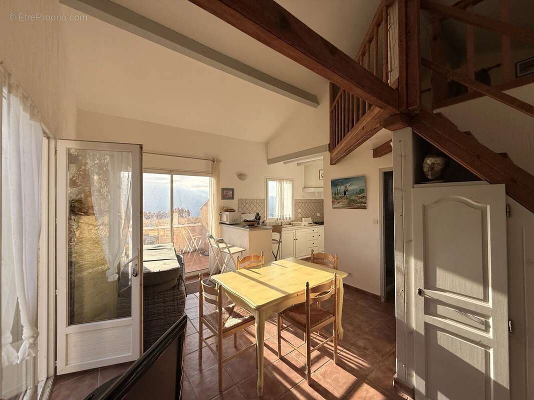 Maison à OLMETA-DI-TUDA