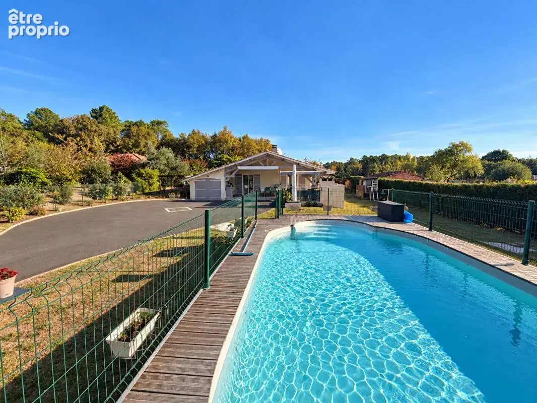 Maison 6 pièces 5 chambres garage et piscine - photo 11