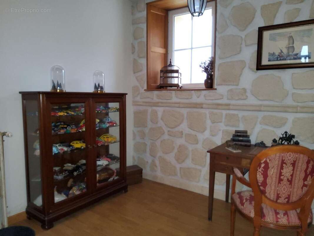 Maison 430 m² à Chouilly  - photo 6