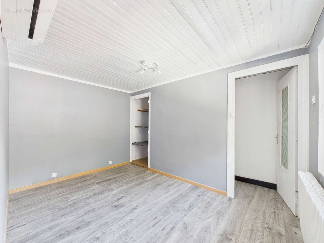 Maison à SAINT-MAURICE-DE-LIGNON