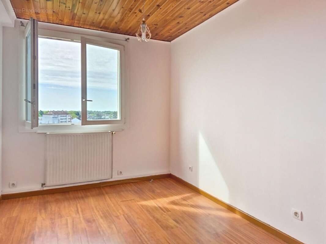 Photo 4 - Appartement à VIRY-CHATILLON