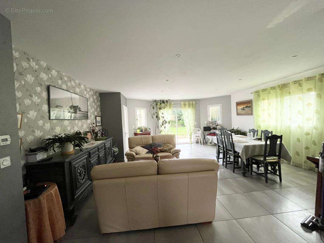 Maison à SAINT-RENAN