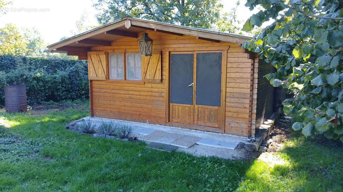 Maison à CHAUSSENAC