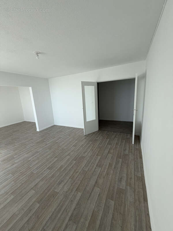 Appartement à PORT-DE-BOUC