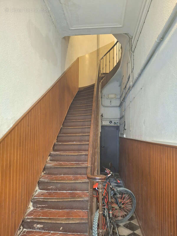 Appartement à MARSEILLE-6E