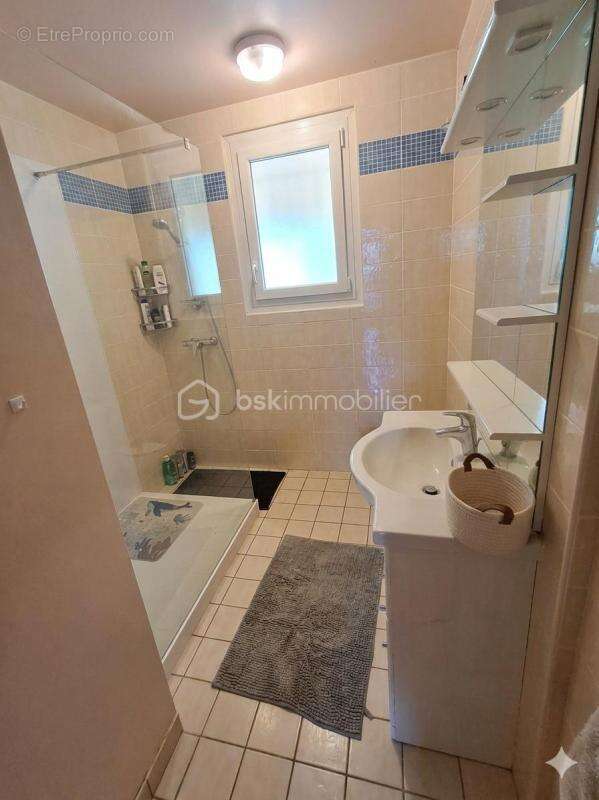 Opportunité Rare : Maison rapportant 8% de Rendement Brut - Idéal Investisseur ou Projet Familial - photo 14