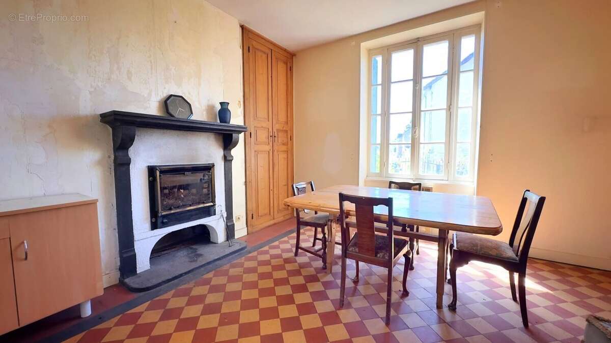 Propriété en centre ville avec un énorme potentiel - photo 3