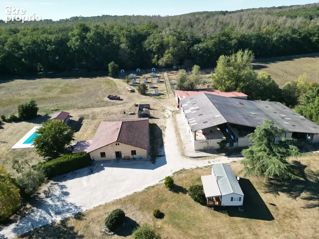 Photo Maison à Blanquefort au prix de 495 000€