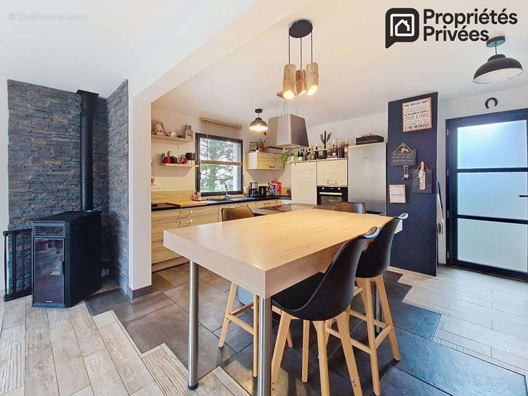 Maison à LANDIVISIAU