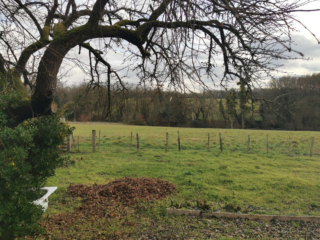 Maison à CHATRES-SUR-CHER