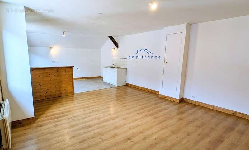 Appartement à CEVINS