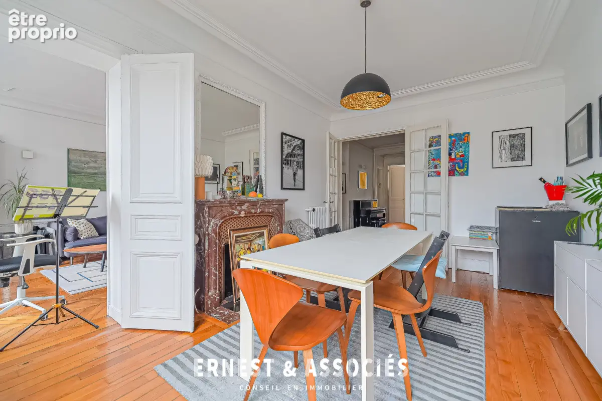 Appartement 4 pièces 97 m² à vendre à Paris-10e (75010) - photo 5