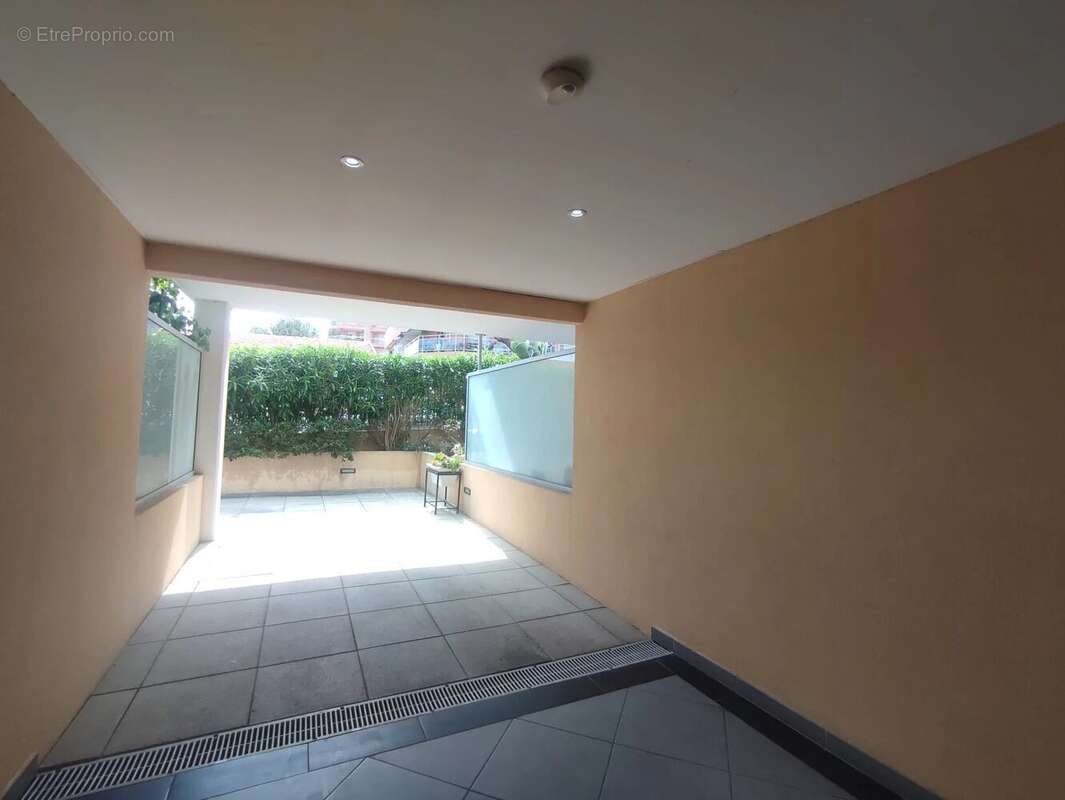 Appartement à ROQUEBRUNE-CAP-MARTIN