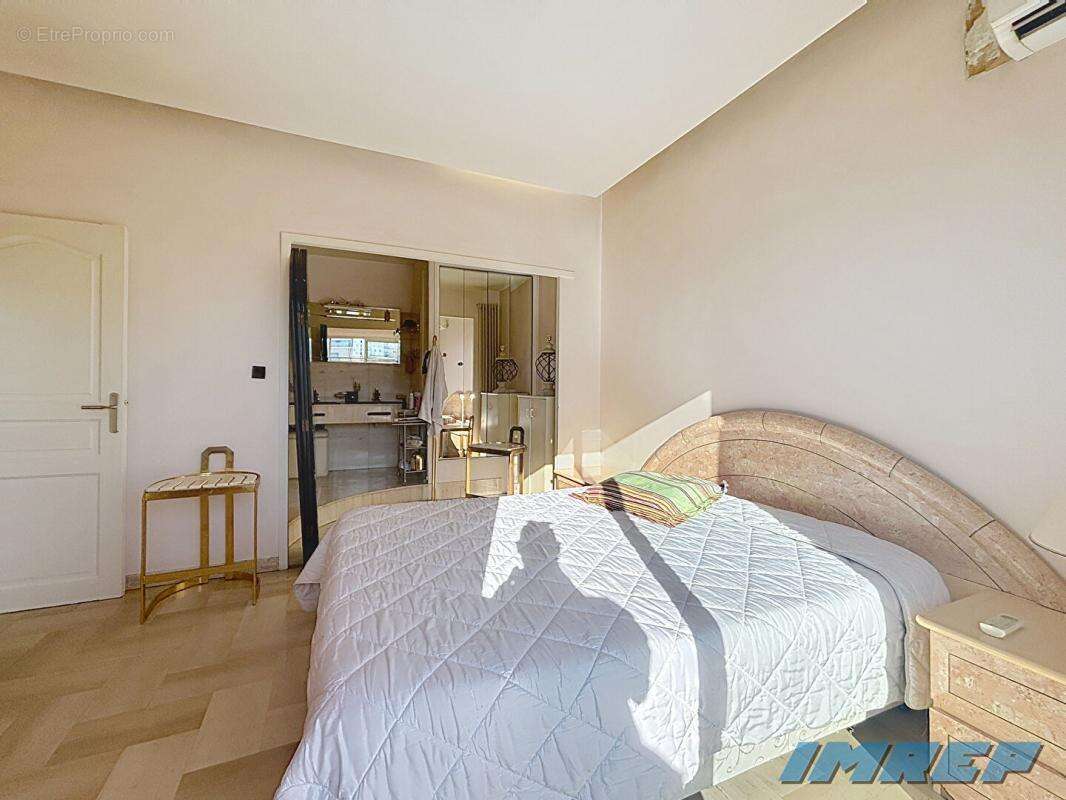 Maison à MARSEILLE-10E