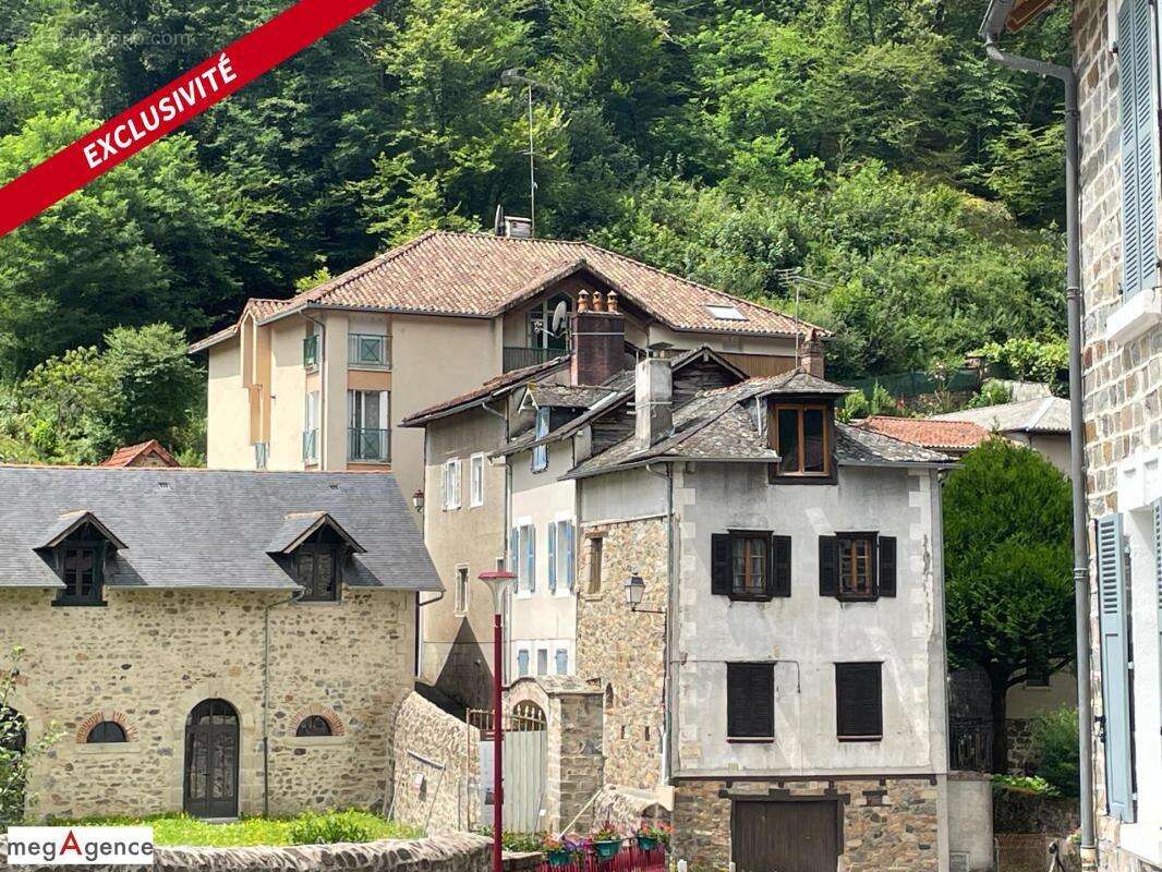 Maison à LAGUENNE