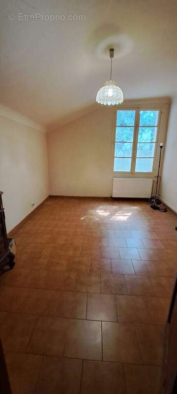 Maison 113 m² à Vauvenargues  - photo 6