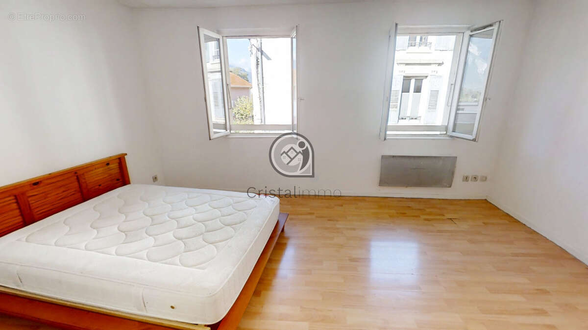 Appartement à VILLARD-BONNOT