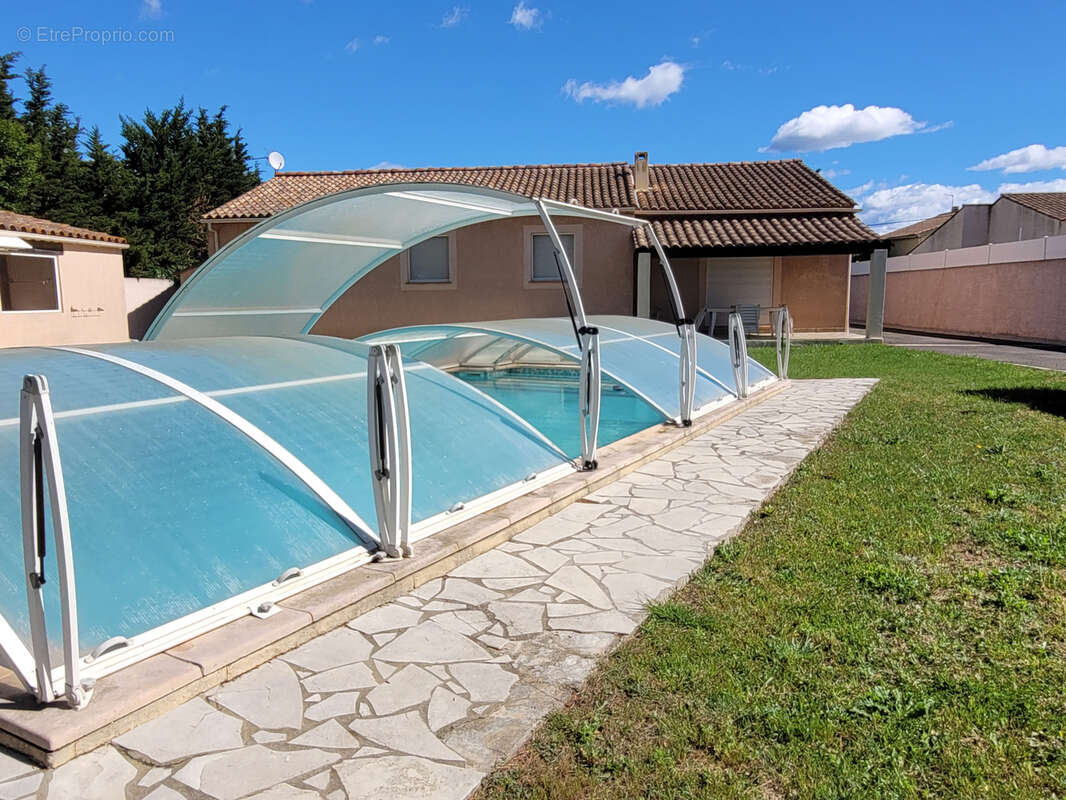 Maison à COURSAN