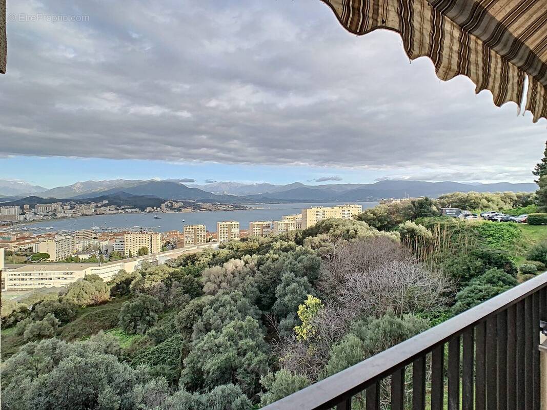 Appartement à AJACCIO